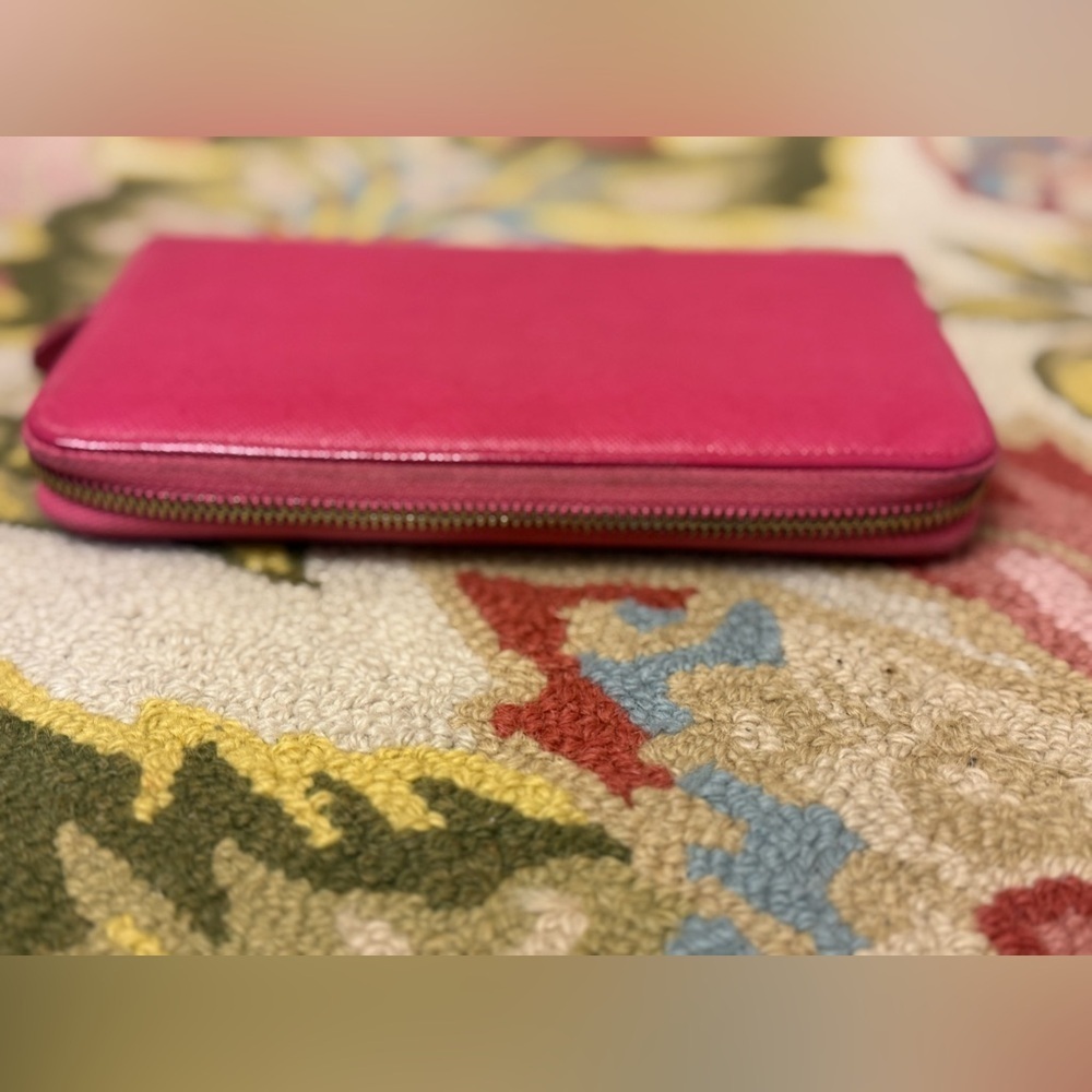 PRADA Saffiano Lux Leather Barbie Peonia Pink Continental Zip-Around Wallet - Picture 11 of 16